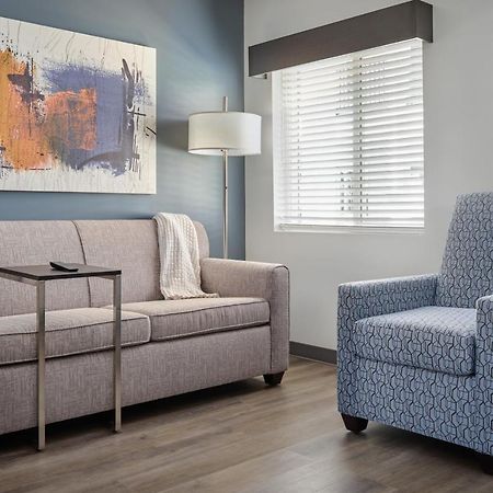 Stayapt Suites Μοντγκόμερι Εξωτερικό φωτογραφία